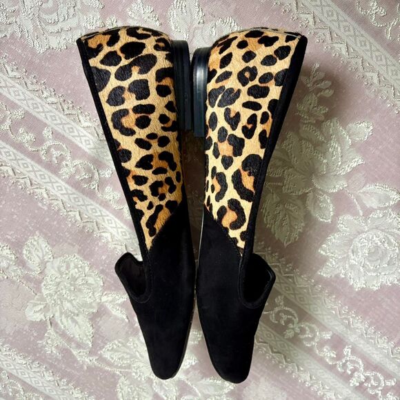 Audrey Brooke Women's Cheetah and Black Slip-on Flats - Picture 3 of 7